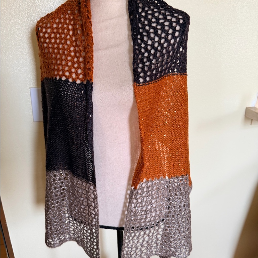 New crochet Elegant Multicolor Knit Scarf . Can be worn with various outfits - Picture 4 of 6